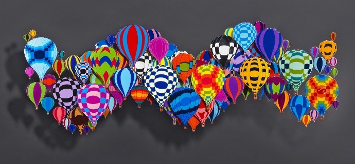 Love is in the air - 81 x 185 / 60 x 130 cm - Sculpture murale 3D en métal découpée au laser